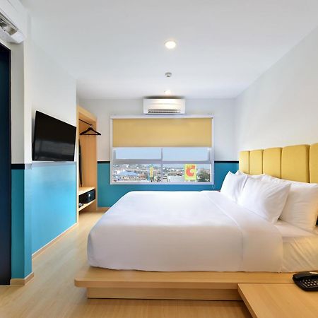 The Grass Serviced Suites Pattaya Esterno foto